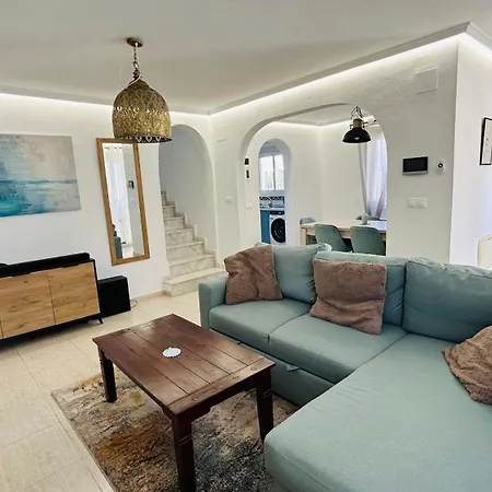 Casa Azure