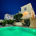 Hébergement de vacances Casa Azure *